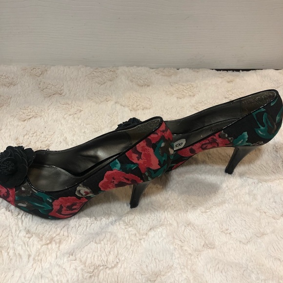 SAM & LIBBY High Heel Shoes, Size 8 - Picture 8 of 8